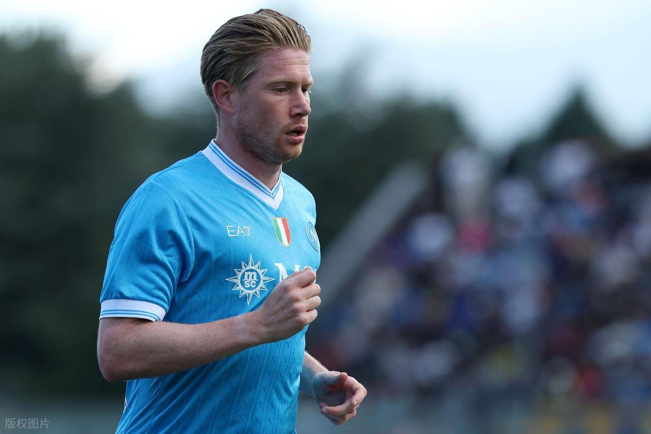 圣地亚哥教士队老将托尼·关恩初露锋芒，开启了他在国联长达二十年的打击统治