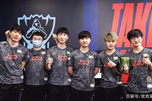 记者：2026年元旦前后津门虎收队冬训，先去海口再去海外拉练